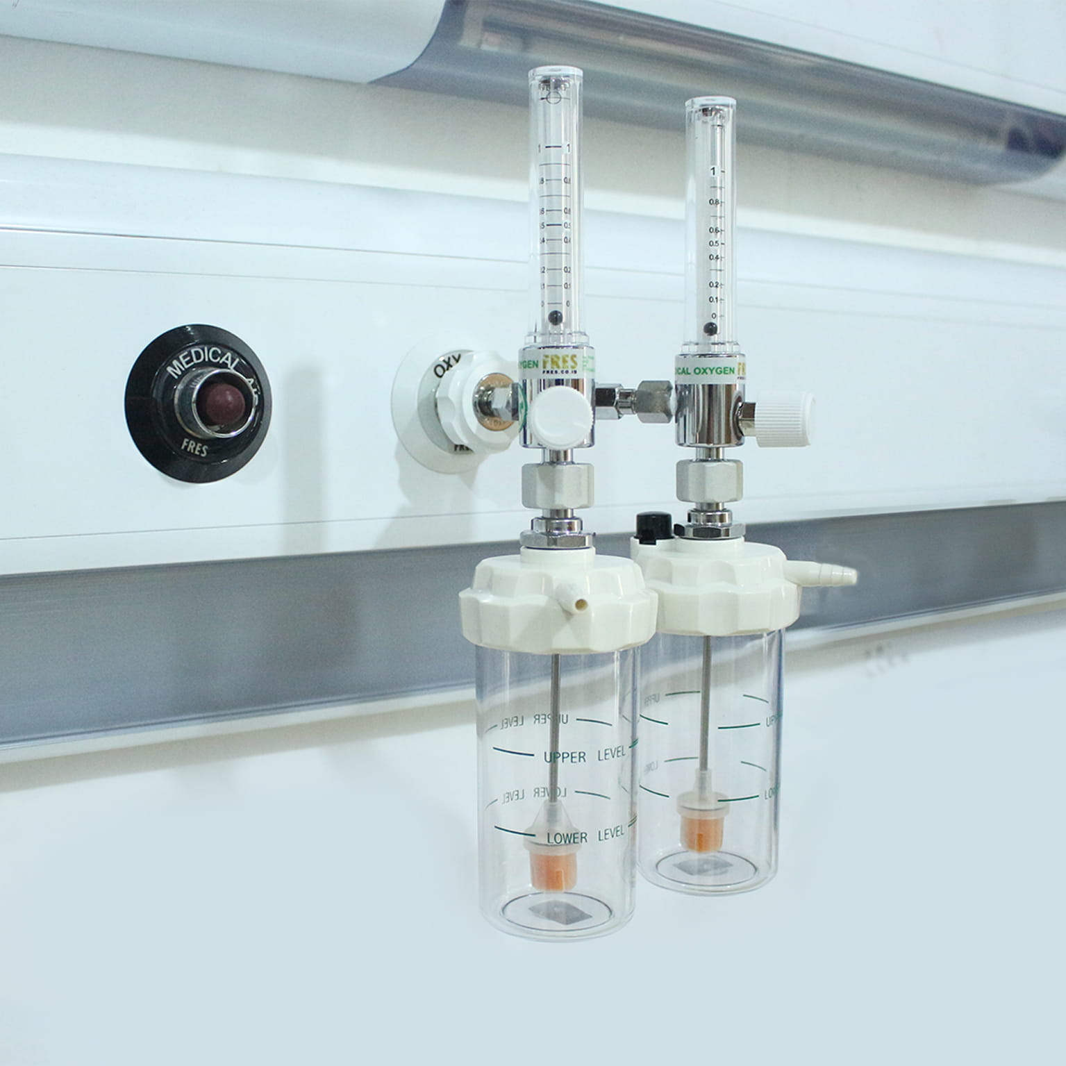 FRES TWIN FLOWMETER OKSIGEN BAYI 0,1 -1,0 LPM FULL SET HUMIDIFIER 135 ML - Image 3